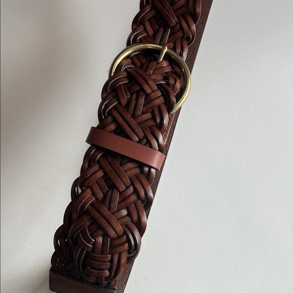 LOFT - M, Brown Leather Braided Belt with Brass Buckle - Picture 3 of 7